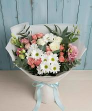 Букет цветов из:  Розы, Лизиантусы и Хризантемы в Танцырее