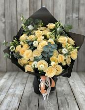 Букет цветов из:  Розы и Лизиантусы в Танцырее