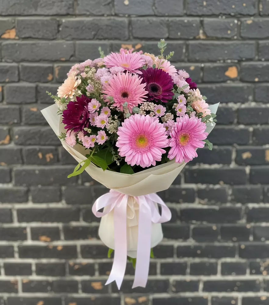 Букет цветов из: Герберы и Хризантемы в Танцырее