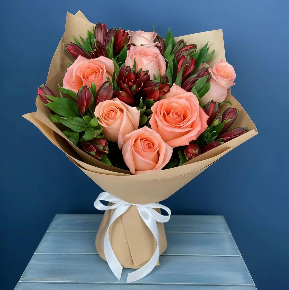 Букет цветов из: Розы и Альстромерии в Танцырее