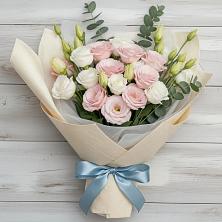 Букет цветов из:  Лизиантусы в Танцырее