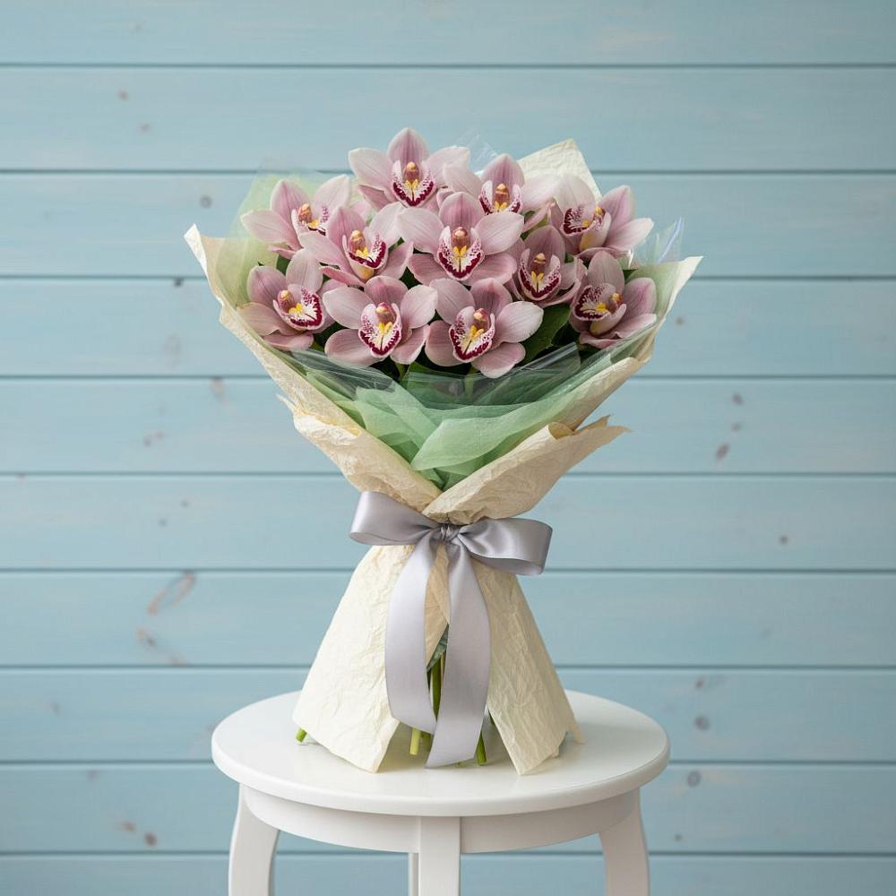 Букет цветов из: Орхидеи и Розы в Танцырее