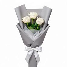 Букет 3 белые розы в Танцырее