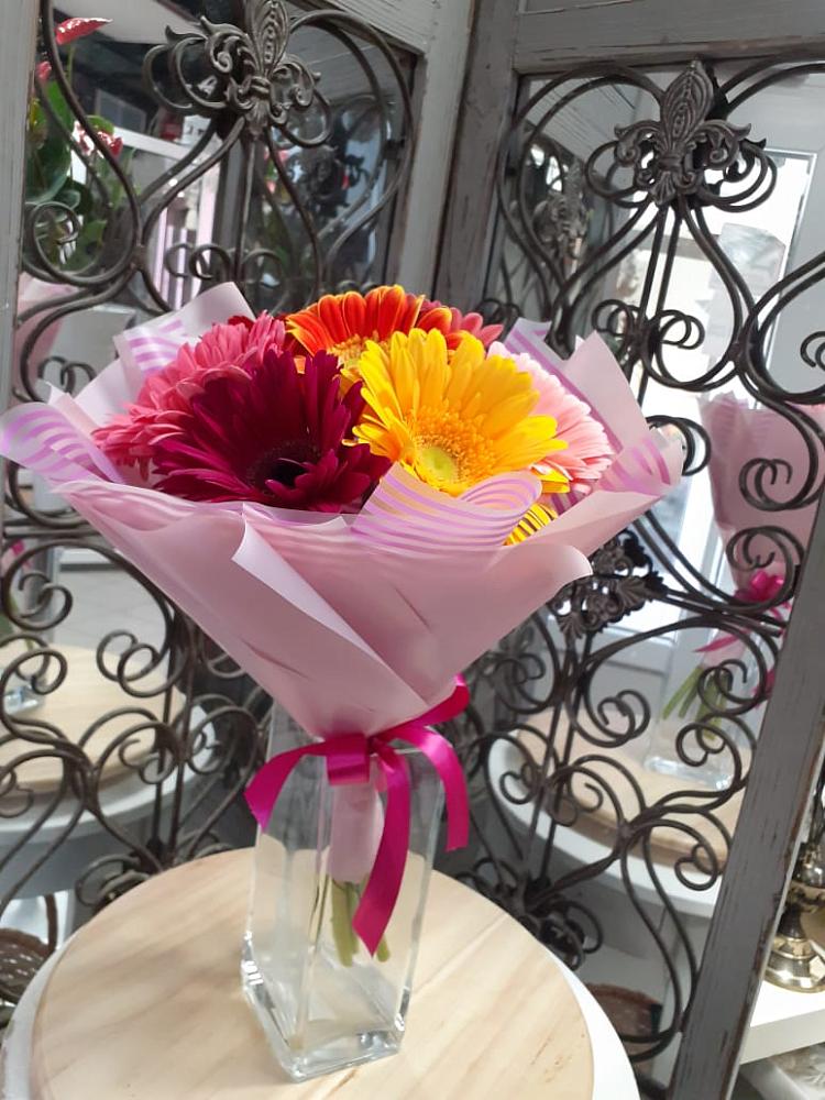 Букет цветов из: Герберы в Танцырее