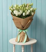 Букет цветов из:  Лизиантусы в Танцырее