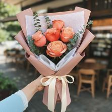 Букет цветов из:  Розы в Танцырее