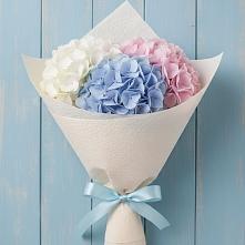 Букет цветов из:  Гортензия в Танцырее