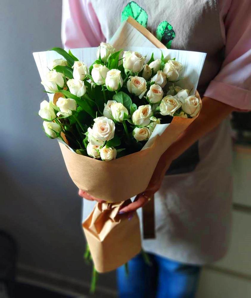 Букет цветов из: Розы в Танцырее