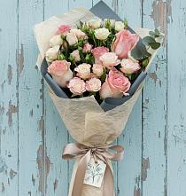 Букет цветов из:  Розы #REPLACE_PRED# Танцырее