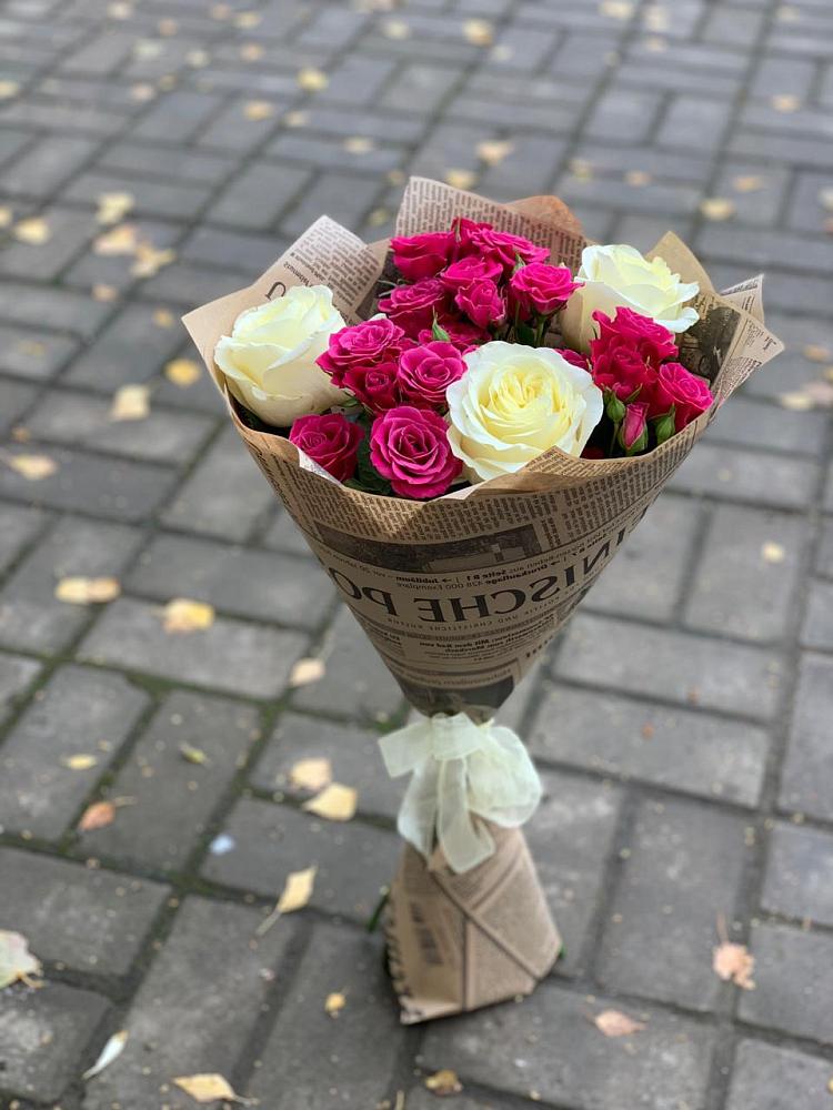 Букет цветов из: Розы в Танцырее