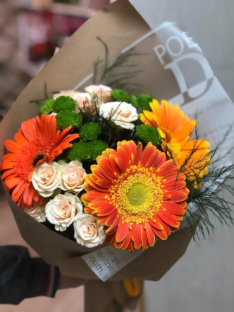 Букет цветов из: Герберы, Хризантемы и Розы в Танцырее