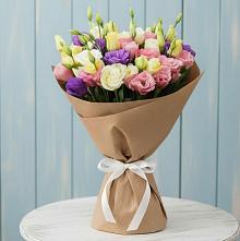 Букет цветов из:  Лизиантусы в Танцырее