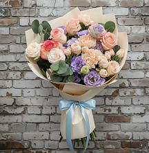 Букет цветов из:  Розы, Лизиантусы и Гвоздики в Танцырее