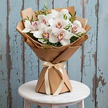 Букет цветов из:  Орхидеи и Розы #REPLACE_PRED# Танцырее