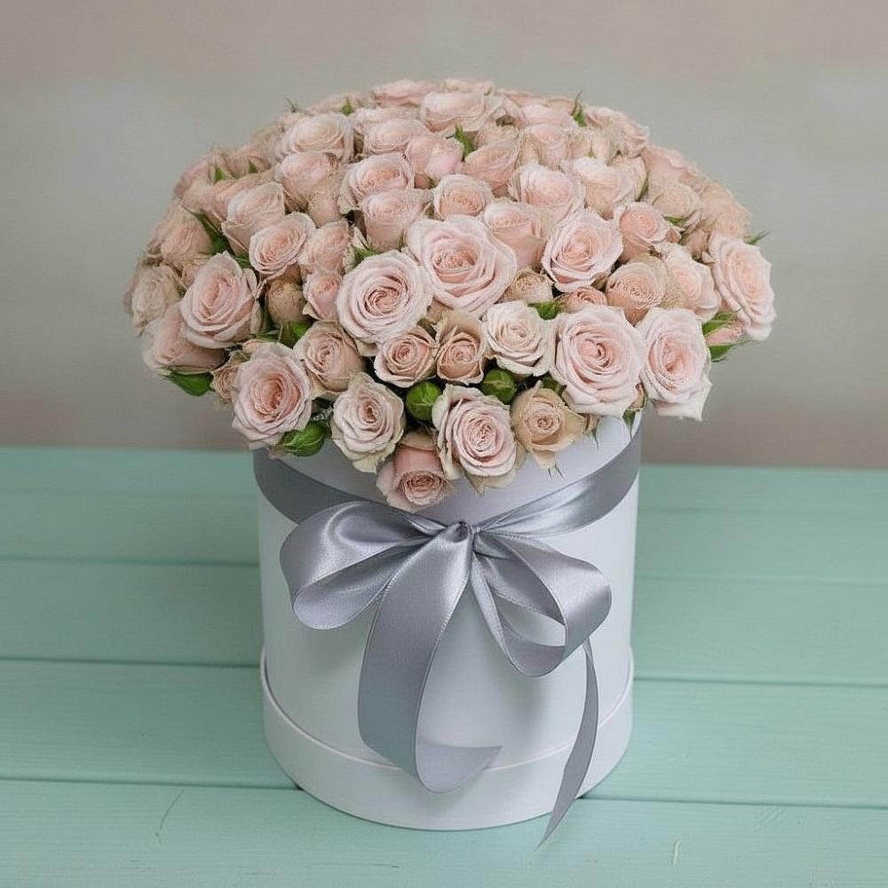 Цветочная композиция из Розы в шляпной коробке в Танцырее